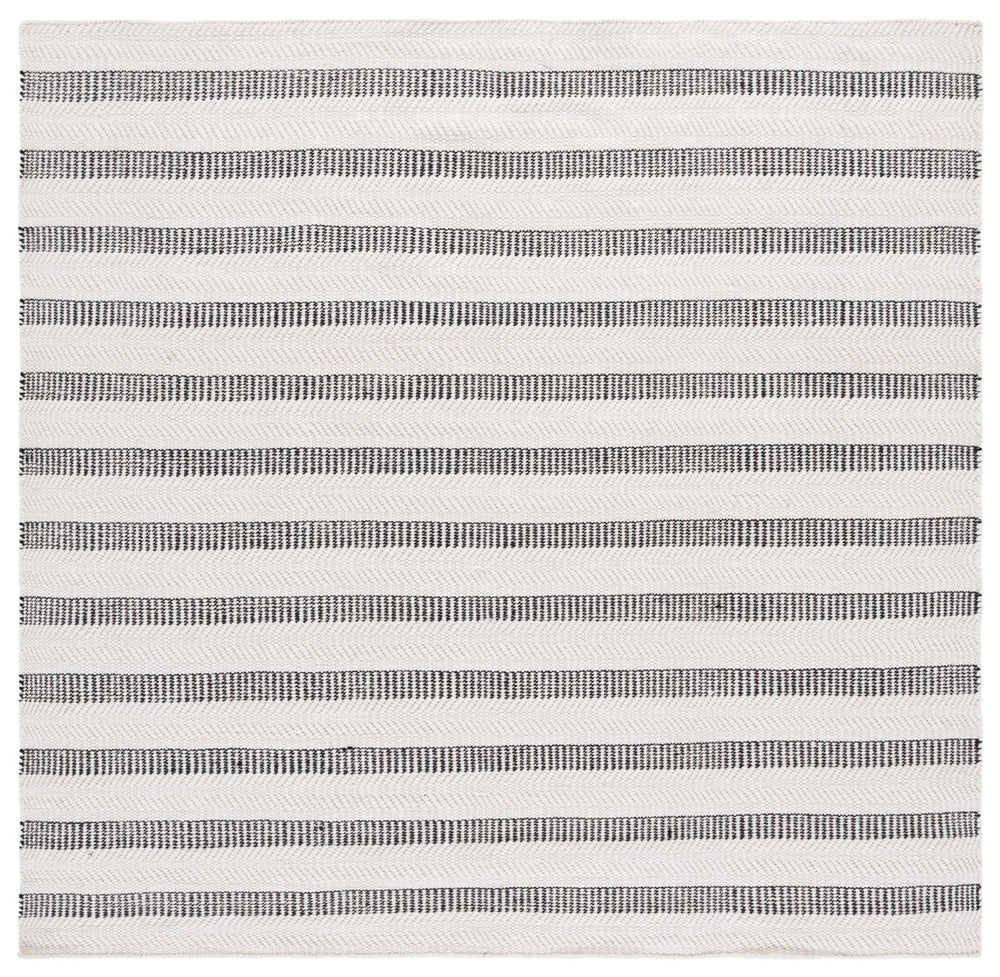 Safavieh Vermont Hand Tufted Round Area Rug - Timeless Elegance In Luxurious Wool & Cotton Blend For Your Home Black ,Ivory 80% Wool And 20% Cotton Vrm804z-7r