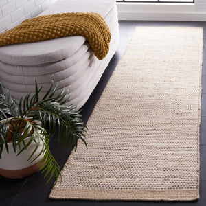 Safavieh Vermont 807 Hand Woven  Rug Beige / Ivory 2'-3" x 7'