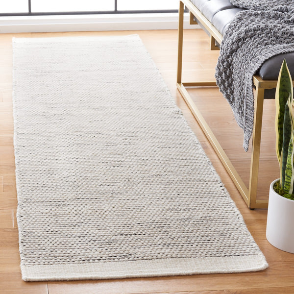 Safavieh Vermont 807 VRM807 Hand Woven  Rug Ivory / Black VRM807C-7SQ