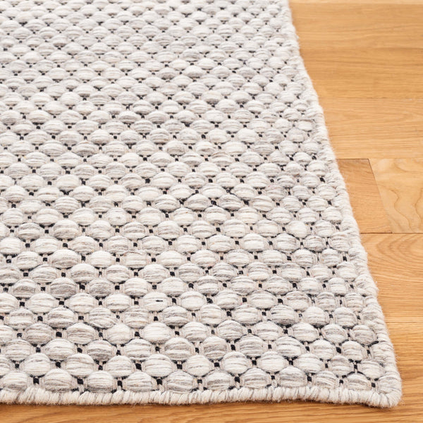 Safavieh Vermont 808b Hand-woven Area Rug - Luxurious 80% Wool & 20% Cotton For Sophisticated Home Decor Light Grey ,Ivory 80% Wool,20% Cotton Vrm808g-5