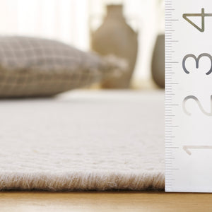 Safavieh Vermont Hand Woven Runner Rug - Elegant Modern Style For Hallways, Soft Wool Blend, India Crafted Ivory 80% Wool,20% Cotton Vrm810a-5