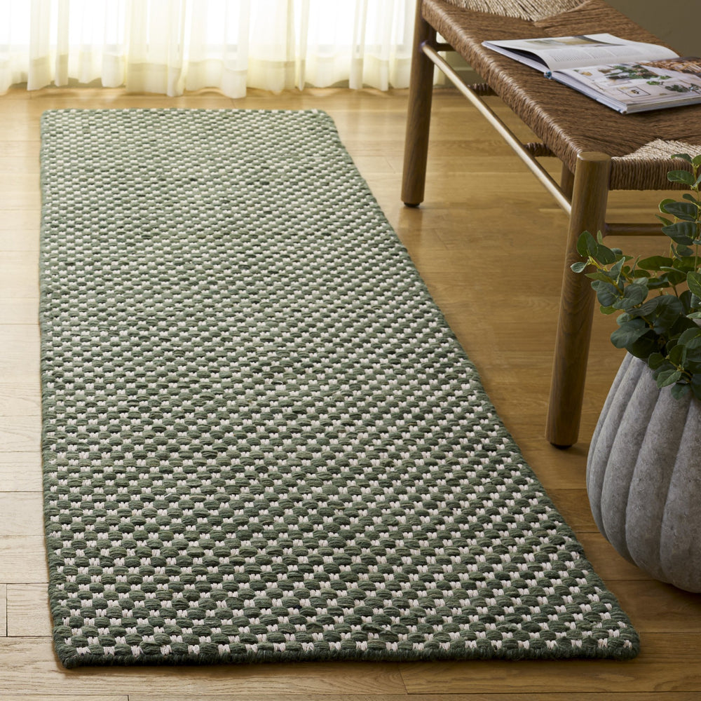 Safavieh Vermont Wool-Cotton Flatweave Rug In Green And Ivory — Low-Profile, Durable Scandinavian Texture For Modern Living Spaces 5'-0" x 8'-0" VRM812Y-5