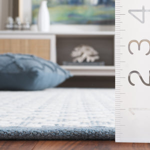 Safavieh Vermont Ivory Runner Area Rug – Luxurious Hand-woven Design For Elegant Home Décor Transformation Blue ,Ivory 85% Wool,15% Cotton Vrm908m-6r