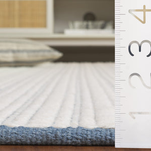 Safavieh Vermont Hand Woven Runner Rug - Timeless Elegance For Hallways, Crafted In India With Premium Materials Light Blue 60% Cotton 40% Wool Vrm909l-5