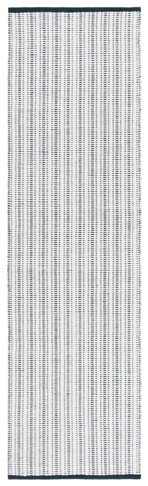 Safavieh Vermont Hand Woven Runner Rug - Timeless Elegance For Hallways, Crafted In India With Premium Materials Green ,Ivory 60% Cotton 40% Wool Vrm909y-28