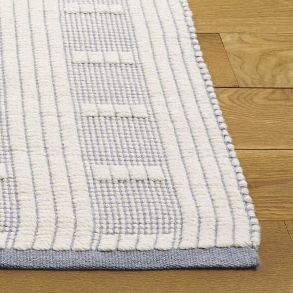 Safavieh Vermont Chic Area Rug Crafted In India – Modern Flatweave Design For Timeless Elegance And Comfort Light Blue ,Ivory 60% Wool,40% Cotton Vrm951l-5