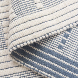 Safavieh Vermont Chic Area Rug Crafted In India – Modern Flatweave Design For Timeless Elegance And Comfort Blue ,Ivory 60% Wool,40% Cotton Vrm951m-5