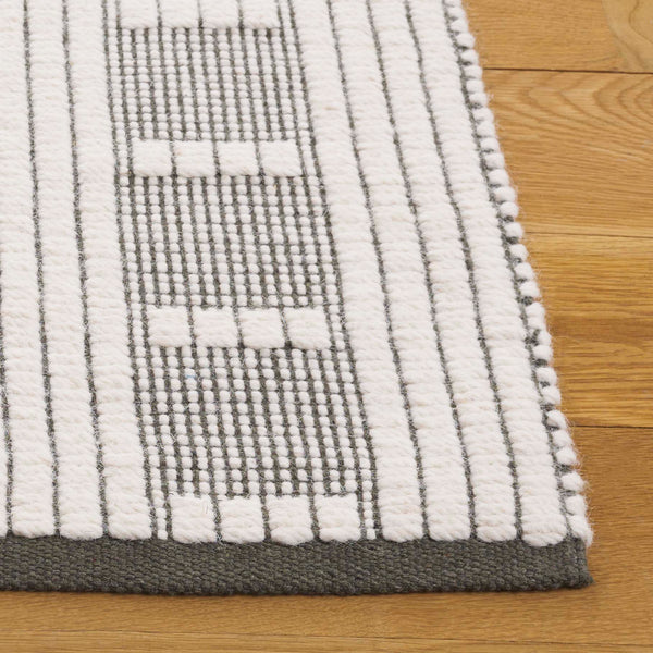 Safavieh Vermont Chic Area Rug Crafted In India – Modern Flatweave Design For Timeless Elegance And Comfort Olive ,Ivory 60% Wool,40% Cotton Vrm951x-5