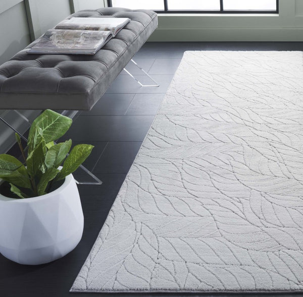 Safavieh Versaillies Floral Botanical Runner Rug Soft Grey Polyester Weave for Hallways 2'-6" x 8'-0" VRS658F-28
