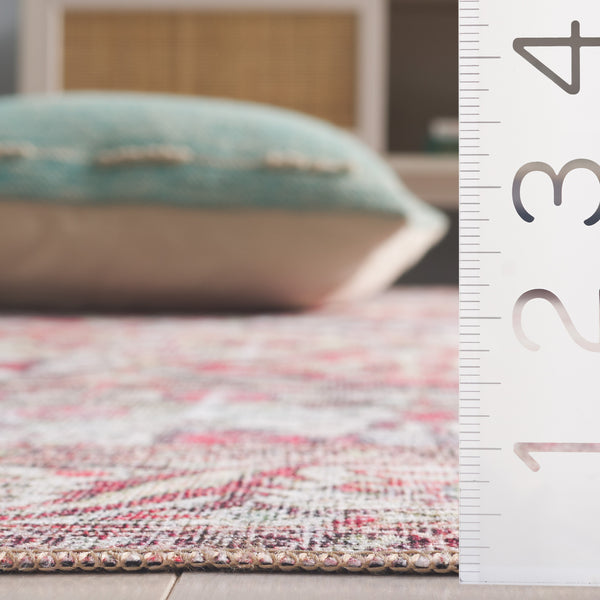 Safavieh Vintage Serapi 612q Red / Light Green Red ,Light Green Polyester Chenille Vsp612q-5