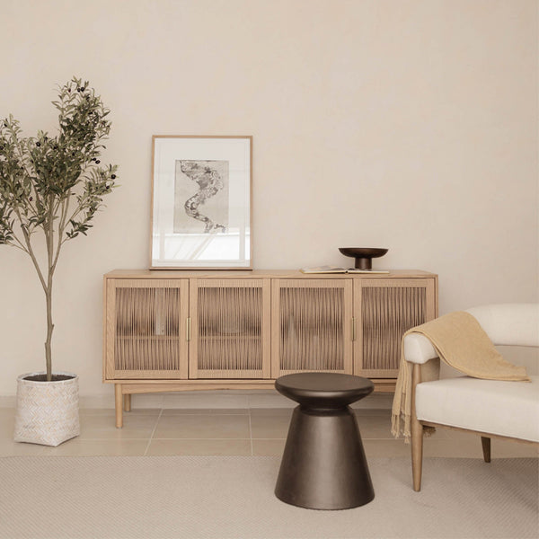 Lh Imports Concrete Mineral Side Table - Stylish Bronze Accent For Indoor/Outdoor Decor And Home Beautification Brown Bronze Concrete Vt072-brz