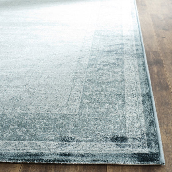 Safavieh Vintage Area Rug - Elegant Light & Dark Blue Medium Rectangle, Luxurious Softness & Durability Light Blue ,Dark Blue Viscose Pile Vtg260b-5
