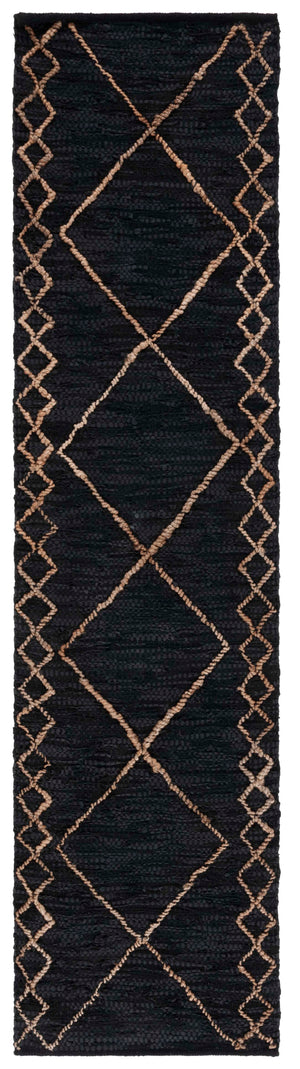 Safavieh Vintage Hand-Woven Leather Rug 8'X10' — Black & Natural Geometric Diamonds, Durable Low-Profile Luxury VTL802Z-9