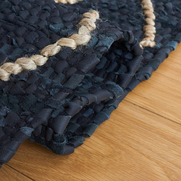 Safavieh Vintage Hand-Woven Leather Rug 8'X10' — Black & Natural Geometric Diamonds, Durable Low-Profile Luxury VTL802Z-9
