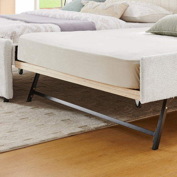 English Elm Full Size Chenille Upholstered Daybed with Pull Out Trundle for Guest Rooms Beige W1413S00207