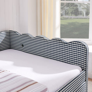 English Elm Full Gingham Linen Daybed with Scalloped Headboard Storage Drawers and USB Port Queen Navy Blue W1413S00239