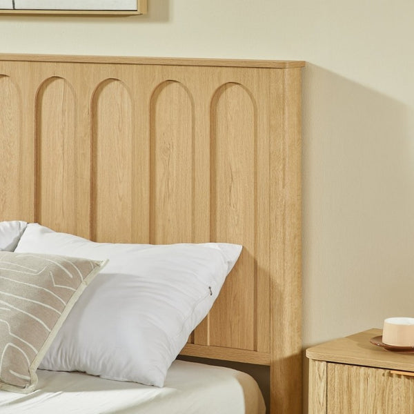 English Elm Queen Platform Bed Mid-Century Arched Headboard Hidden Storage Footboard Walnut Tone Oak W1820S00075