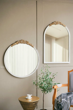 English Elm 29.9X31.3 Round Wall Mirror Ornate Gold Crest Distressed White Frame French Country W2078P532050
