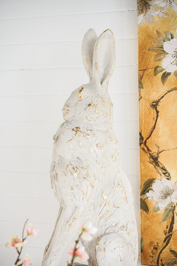 English Elm 10.2X9.1x29.9 Magnesium Sitting Rabbit Statue Weathered Antique White Pedestal Garden W2078P554655
