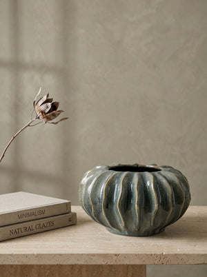 English Elm D13.2x7.5 Ribbed Ceramic Bowl Vase Artisan Reactive Glaze Sculptural Centerpiece Decor W2078P556210