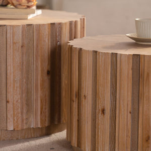 English Elm 19.7+27.5 Round Nesting Coffee Table Set Walnut Slatted Farmhouse Accent Pair W3081P444009