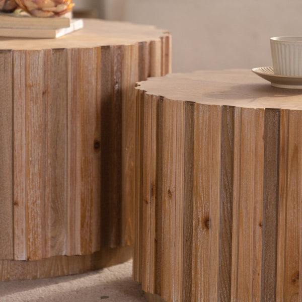 English Elm 19.7+27.5 Round Nesting Coffee Table Set Walnut Slatted Farmhouse Accent Pair W3081P444009