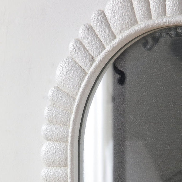English Elm 24X36 Oval Scalloped Petal Frame Wall Mirror White Textured MDF Vanity Bathroom Decor W3081P459110