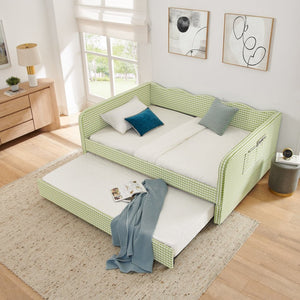 English Elm Full‑size Convertible Daybed Sofa with Pull-out Trundle Pockets and Polyester Upholstery Gingham Green W487S00550