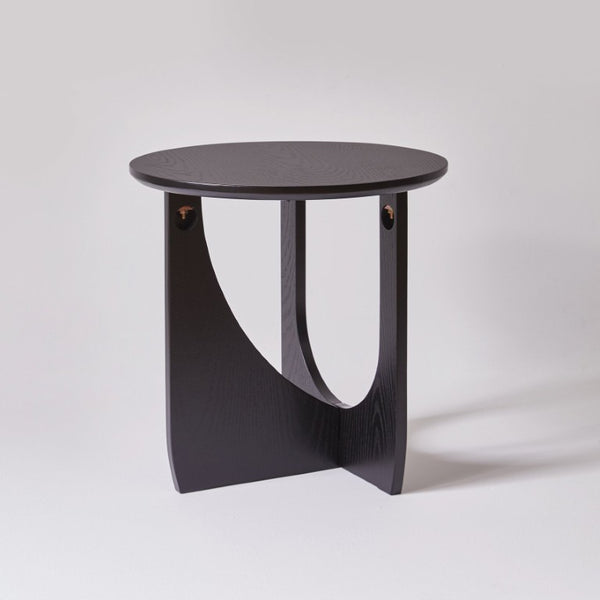 English Elm Round Solid Wood Side Tables Set of 2 with Embossed Grain T-Base Modern Minimalist W5368P551811