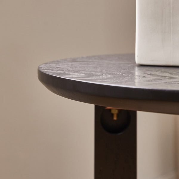 English Elm Round Solid Wood Side Tables Set of 2 with Embossed Grain T-Base Modern Minimalist W5368P551811