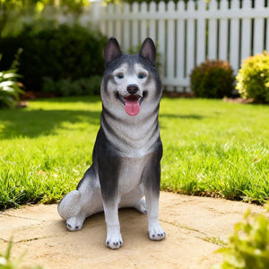 English Elm Lifelike Husky Statue Hand-Painted Resin Figurine for Garden Patio and Home Decor W5398P496066