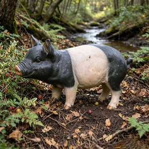 English Elm Garden Resin Pig Figurine Set Hand Painted Farm Statues for Yard Patio Lawn Decor W5709P535607