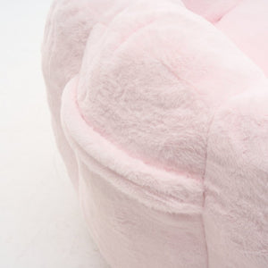English Elm Large Petal Shaped Faux Fur Accent Chair Plush Sculptural Lounge Seat for Any Room W5870P523986