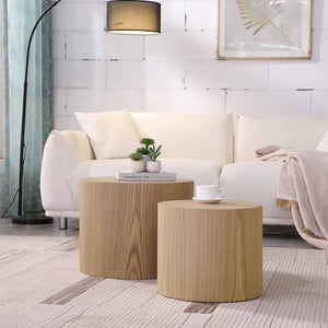 English Elm Mdf Round Nesting Table Set of 2 Oak Veneer Warm Wood Grain Living Room Accent W87640118