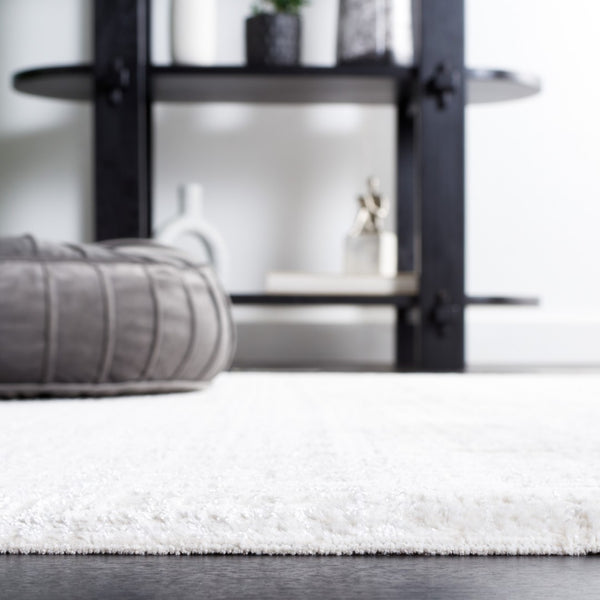 Safavieh Whisper Area Rug - Luxurious Power Loomed Design With Modern Aesthetic For Elegant Home Décor Ivory ,Ivory 48% Polypropylene,40% Cotton,12% Polyester Whs560a-6