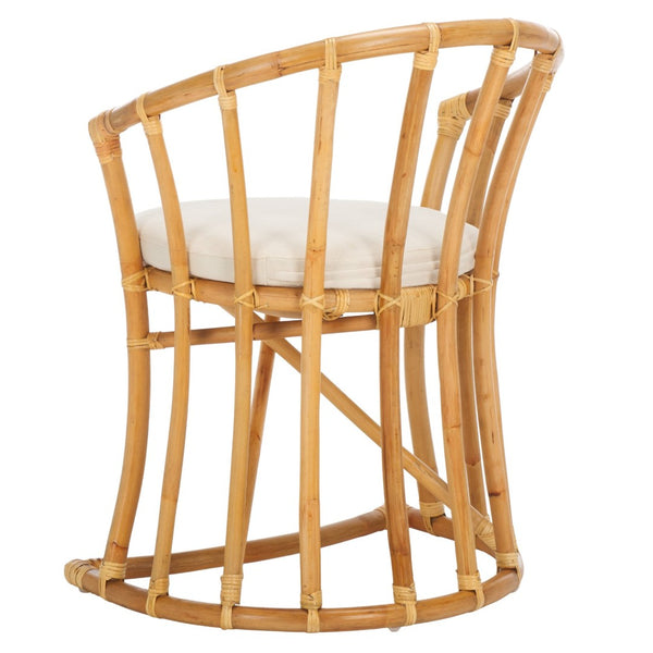 Safavieh Bates Rattan Accent Chair - Modern Balinese Design With Curved Silhouette For Timeless Elegance WIK6500B