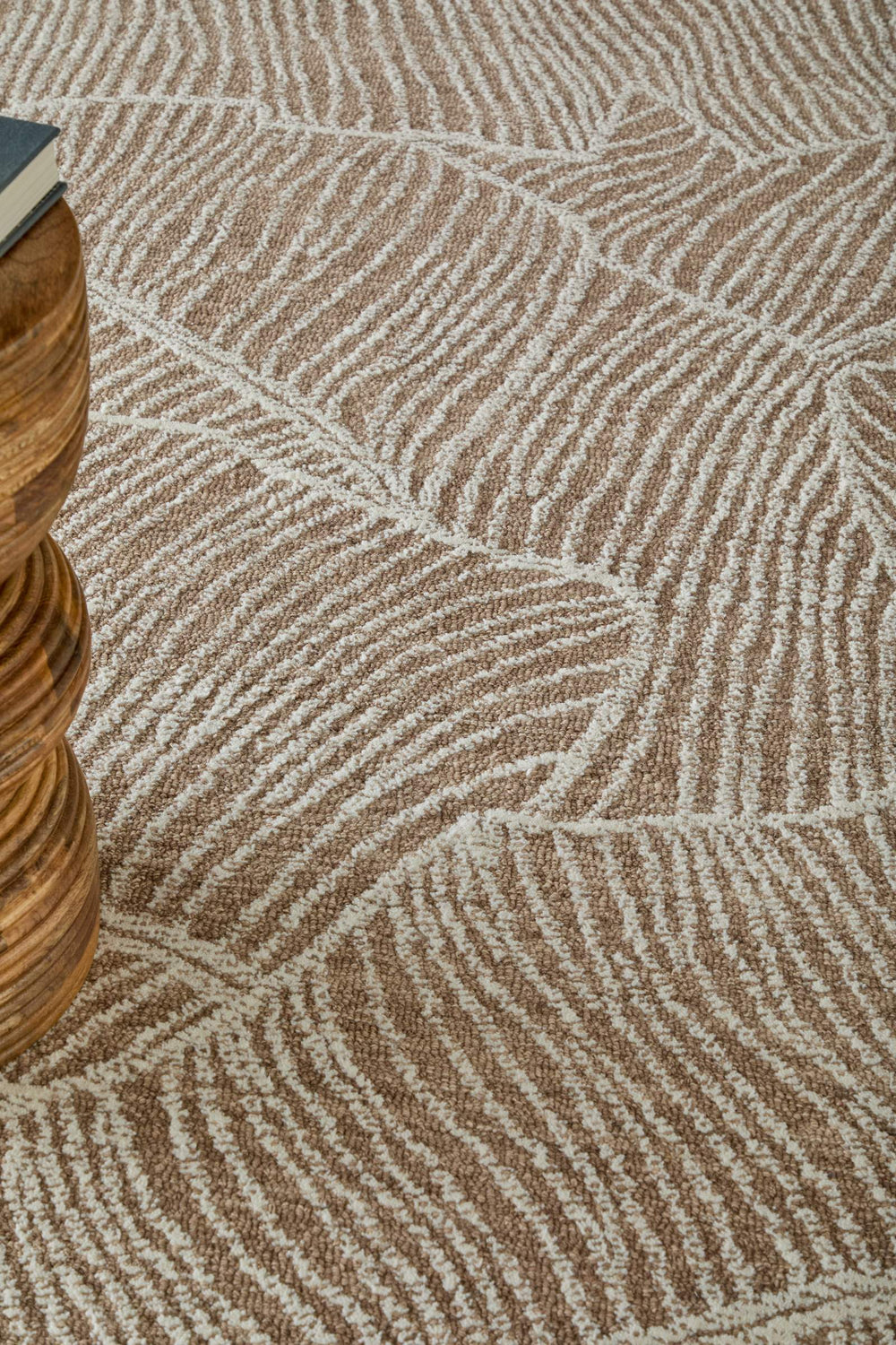 Feizy Rugs Winston Hand Tufted Wool Area Rug Sculpted Botanical Motif for Living Rooms WNS8B02FTPEIVYE10
