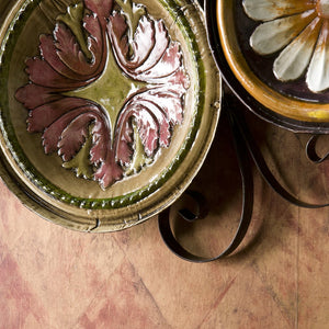 Safavieh Marinci Tuscan Scroll Frame Metal Plate Gallery Wall Art For Kitchen Or Dining Room WS9435