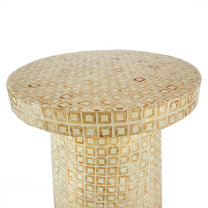 Lh Imports Waterlily Side Table - Luxurious Seashell Design With Gold Accents For Elegant Home Décor Upgrade White,Gold Seashells,Mdf Wtl033