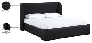 Meridian Furniture Warby Queen Platform Bed Winged Headboard Vegan Leather Upholstered Modern Bedroom Frame Black WarbyBlack-Q