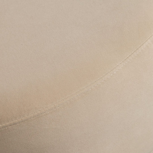 Diamond Sofa Zelda Curved Chaise In Luxurious Light Camel Velvet With Accent Pillow - Chic Modular Seating Solution Camel Fabric Zeldarclca