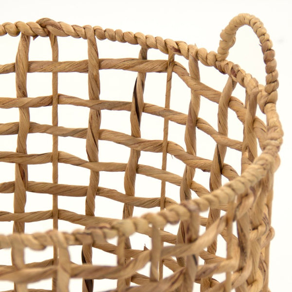 Zentique Water Hyacinth handwoven storage basket adds rustic charm and durable natural texture for home decororganization W17 X H14 X D17 ZENGN-B21 L