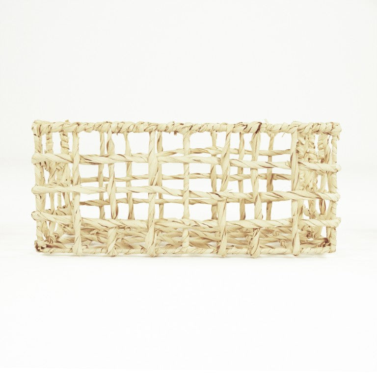Zentique Woven Handcrafted Corn Husk Basket with Metal Frame, Rustic Decor Storage for Throws Plants 18" ZENTS-B03 M