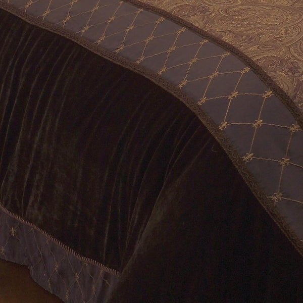 English Elm Buta 10 Pc King Comforter Set Brown Paisley & Geometric Design Polyester Fill Elegant Bedding — Luxurious warmth and timeless style for master bedrooms B340P341941