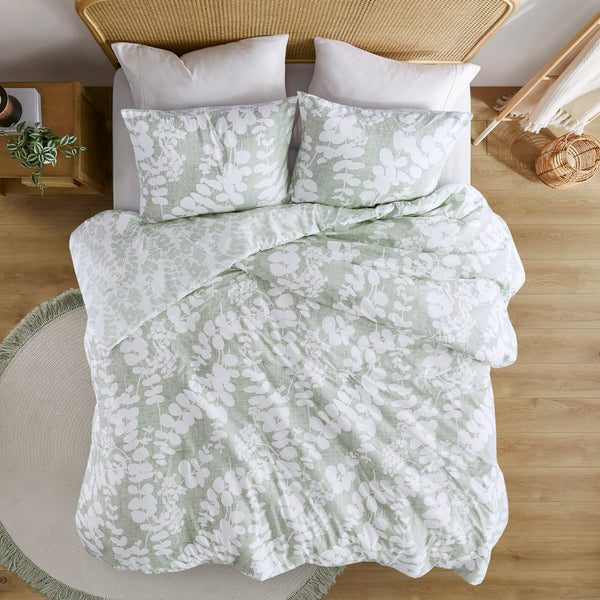 JLA Home Comfort Spaces - Floral Reversible Microfiber Comforter Set – Silky-Soft, Dual-Pattern Design, Lightweight Year-Round Warmth AM10-0077