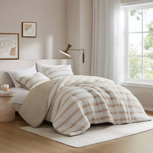 English Elm 3-piece King Yarn-dyed Woven Stripe Comforter Set with Seersucker Texture for Coastal Bedrooms Taupe B035P463217