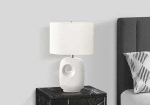 English Elm Lighting, Sculpted Ceramic Table Lamp with Ivory Fabric Shade for Modern Living Spaces White B2710P461848