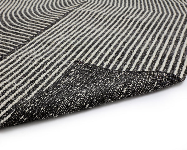 Sunpan Serene Hand-Woven Rug – Modern Black and White Cotton Blend, Artisanal Craftsmanship for Chic Spaces 5' X 8'