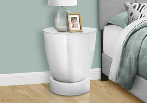 English Elm Accent Table - Contemporary White Metal Drum Design For Living Room & Bedroom - Versatile & Chic B2710P219454