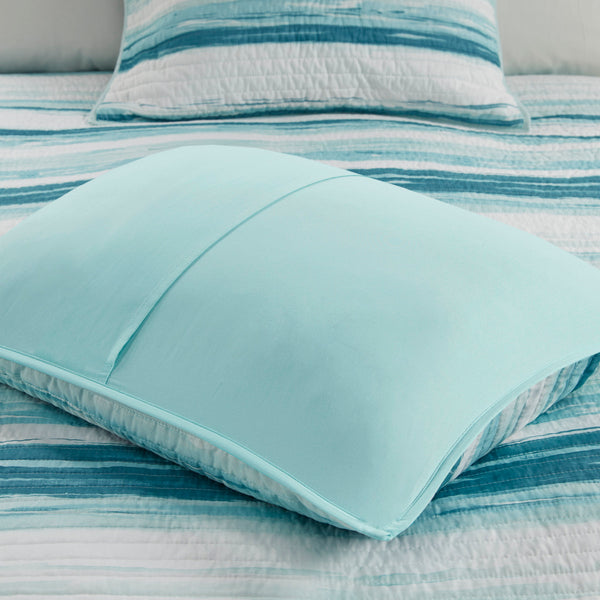 English Elm 6 Madison Park Marina Reversible Quilt Set Full/Queen with Coastal Watercolor Stripes and Embroidered Pillows Aqua 22.44 L x 17.72 W x 6.69 H B03597638